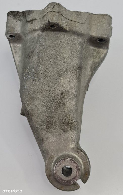 ŁAPA SILNIKA MERCEDES W212 2.2 CDI A6512233504 - 1