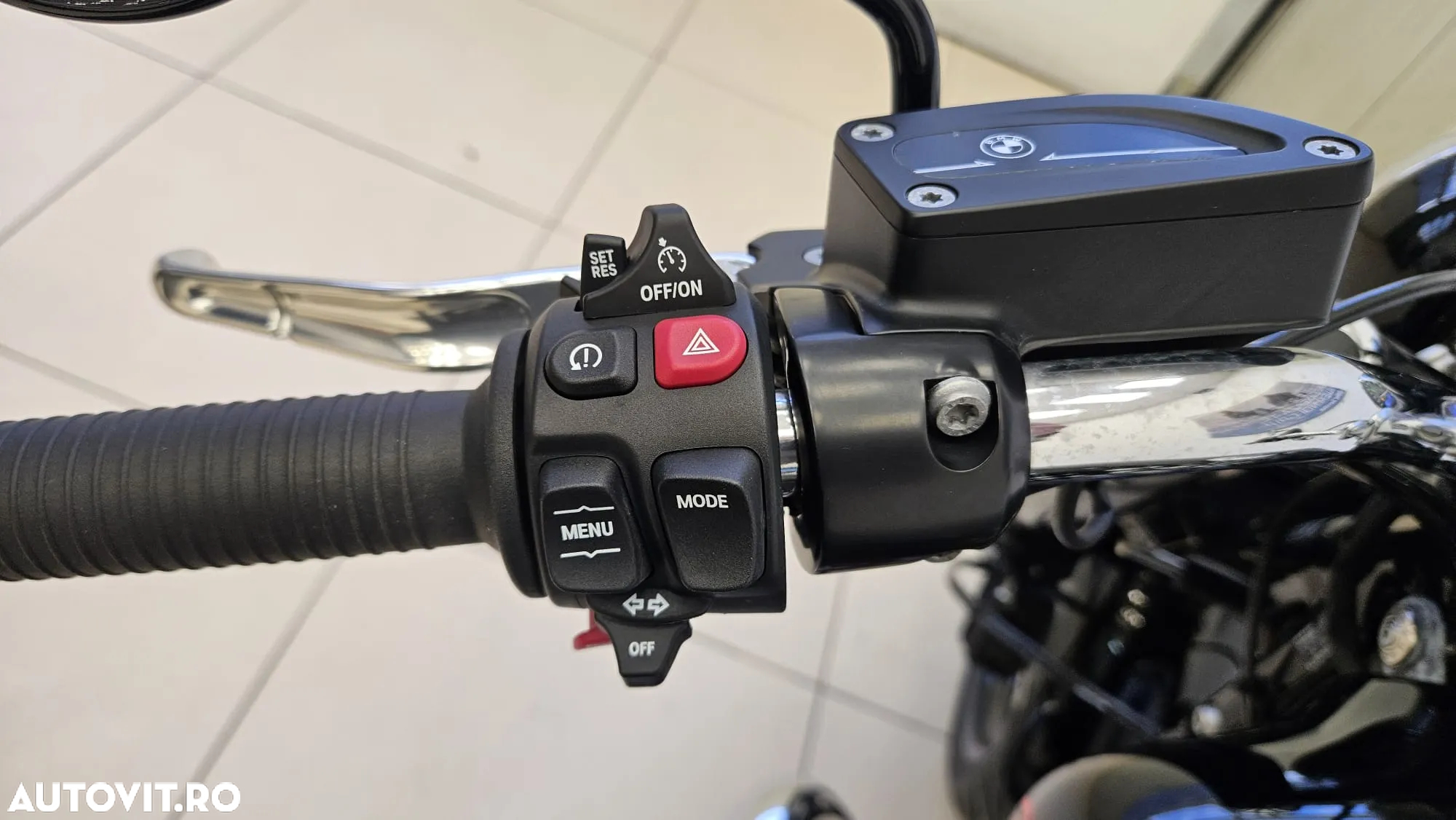 BMW R1850R - 11