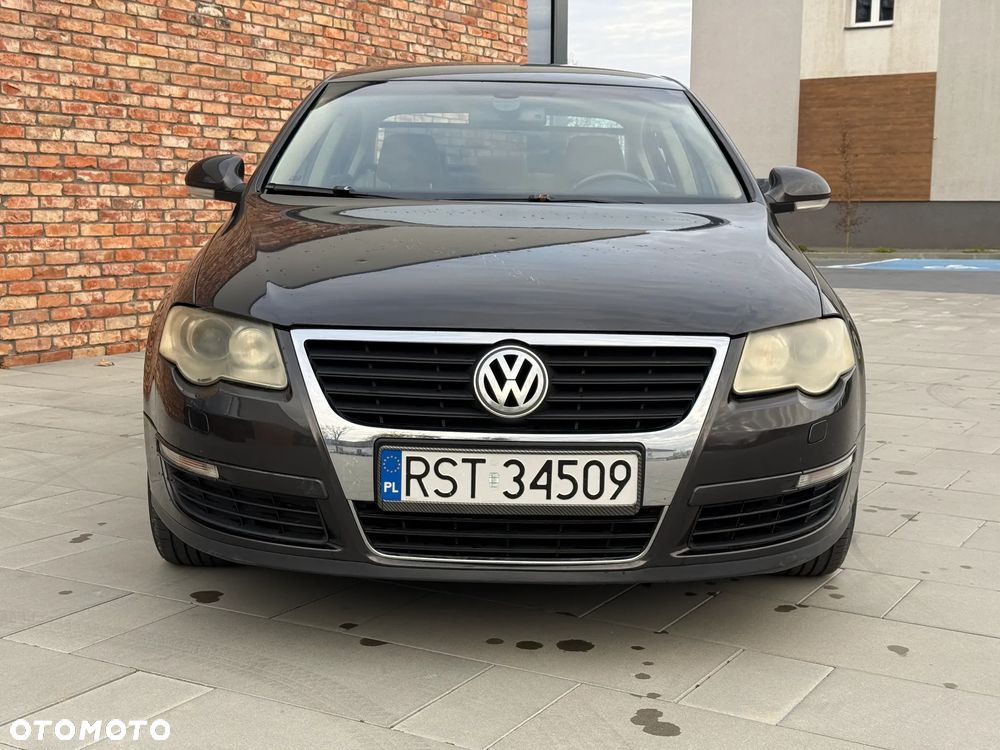 Volkswagen Passat 2.0 TDI DPF Highline - 6