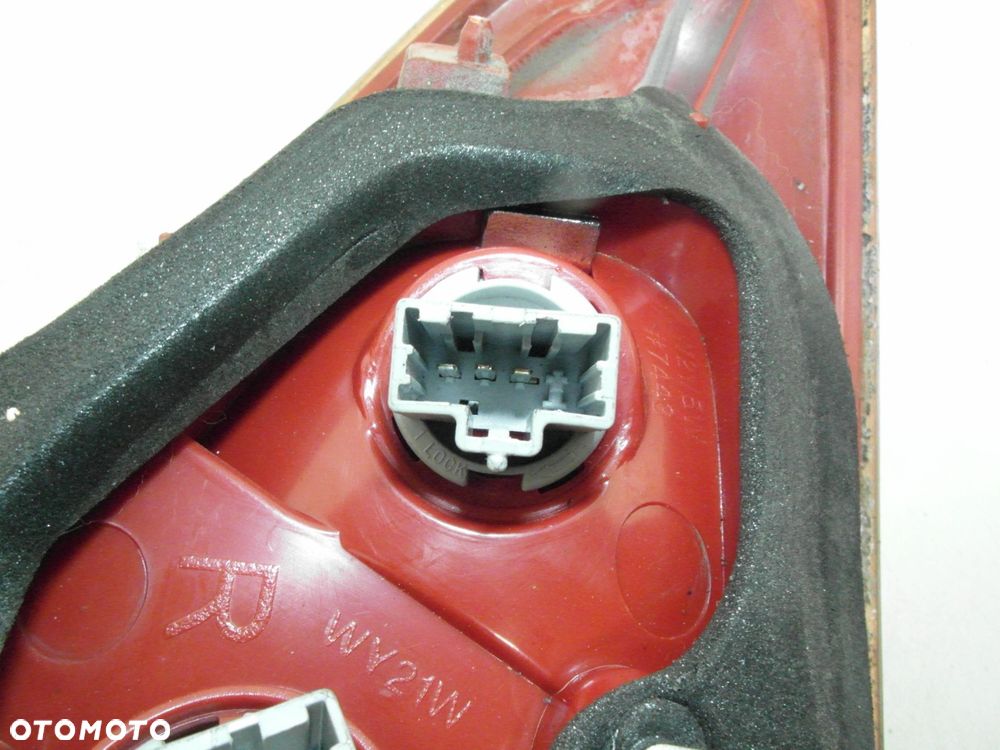 LAMPA PRAWA TYLNA MAZDA 3 (BK) - 3