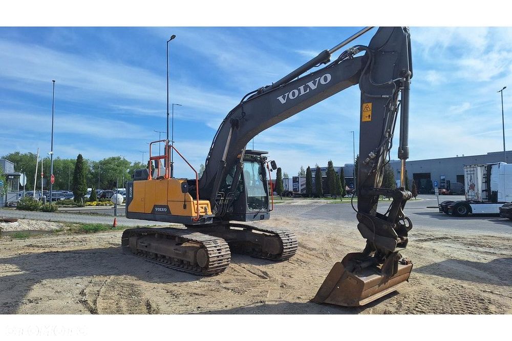 Volvo EC220EL - 1