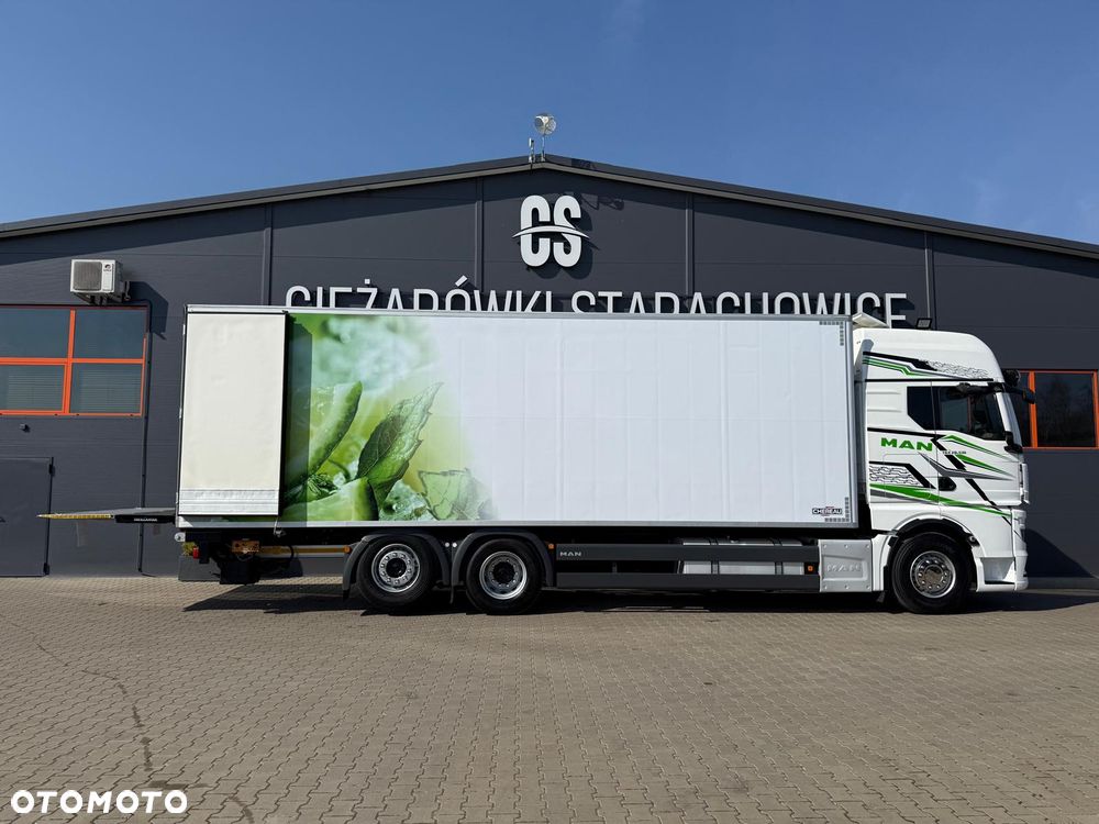 MAN TGX 26.510 chłodnia multitemperatura // 21 Epal // kabina XXL // Nowy model // 2 x łóżko // Carier Supra 950 Mt // E6 // 6x2 // kühlkoffer, refrigerated box, fridge - 14