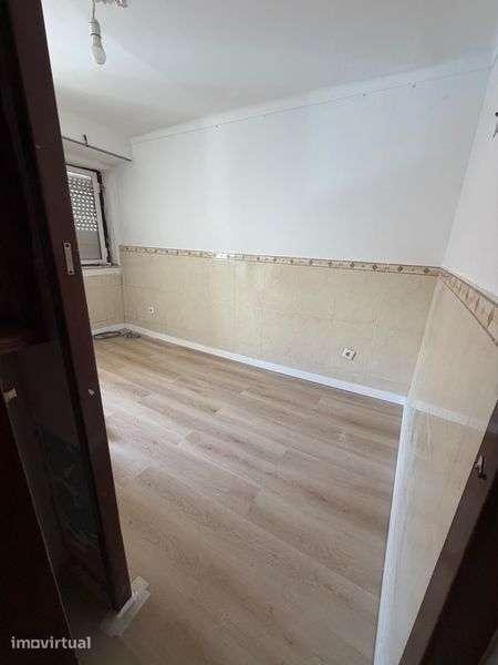T1 Lisboa localização-  Ajuda - Grande imagem: 2/7