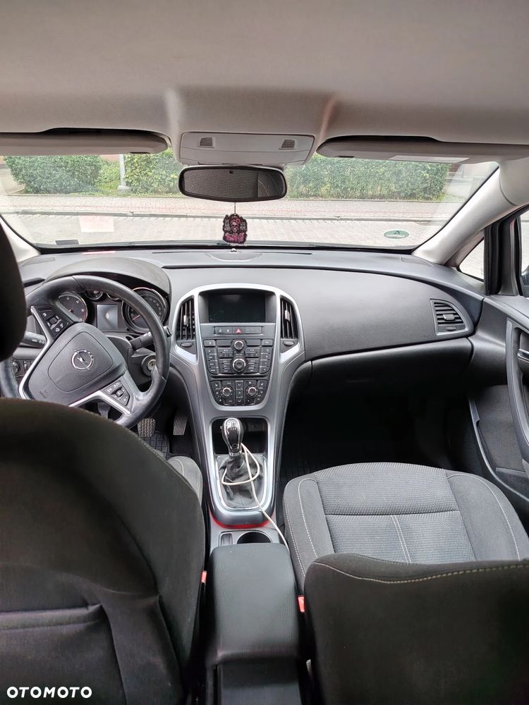 Opel Astra - 20