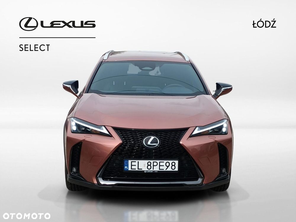 Lexus UX - 9