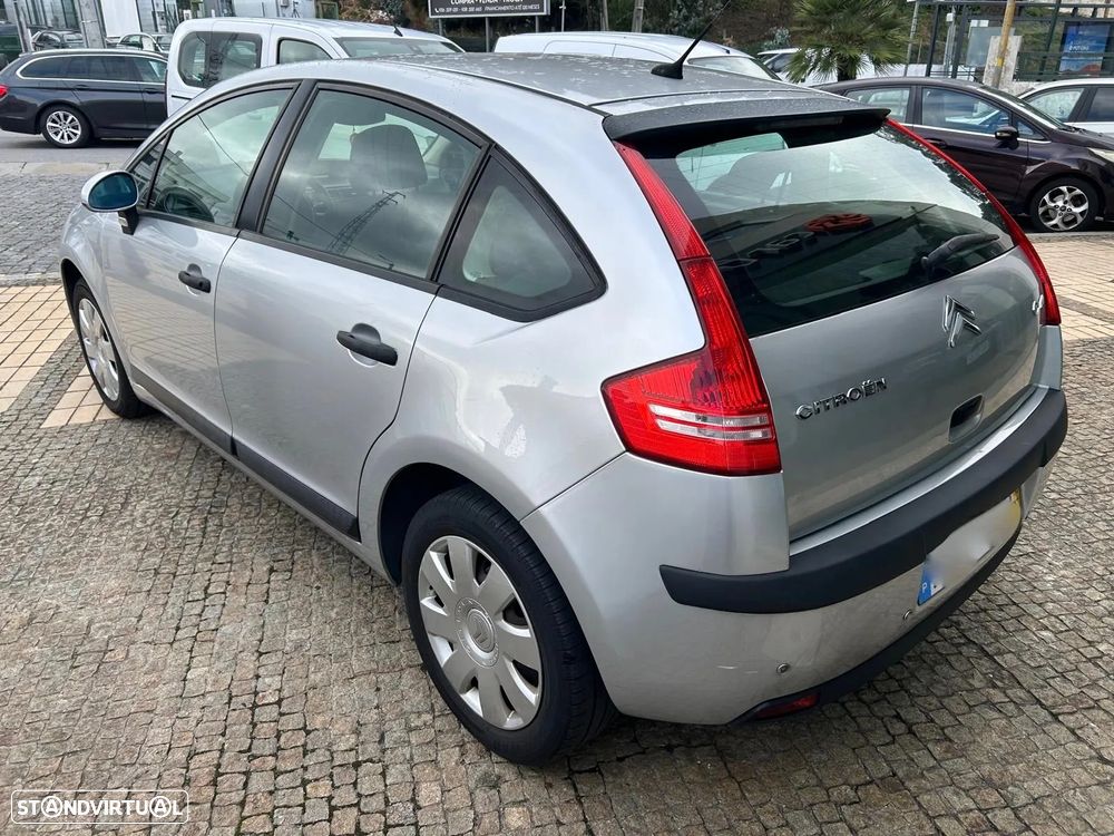 Citroën C4 1.6 HDi Attraction - 4