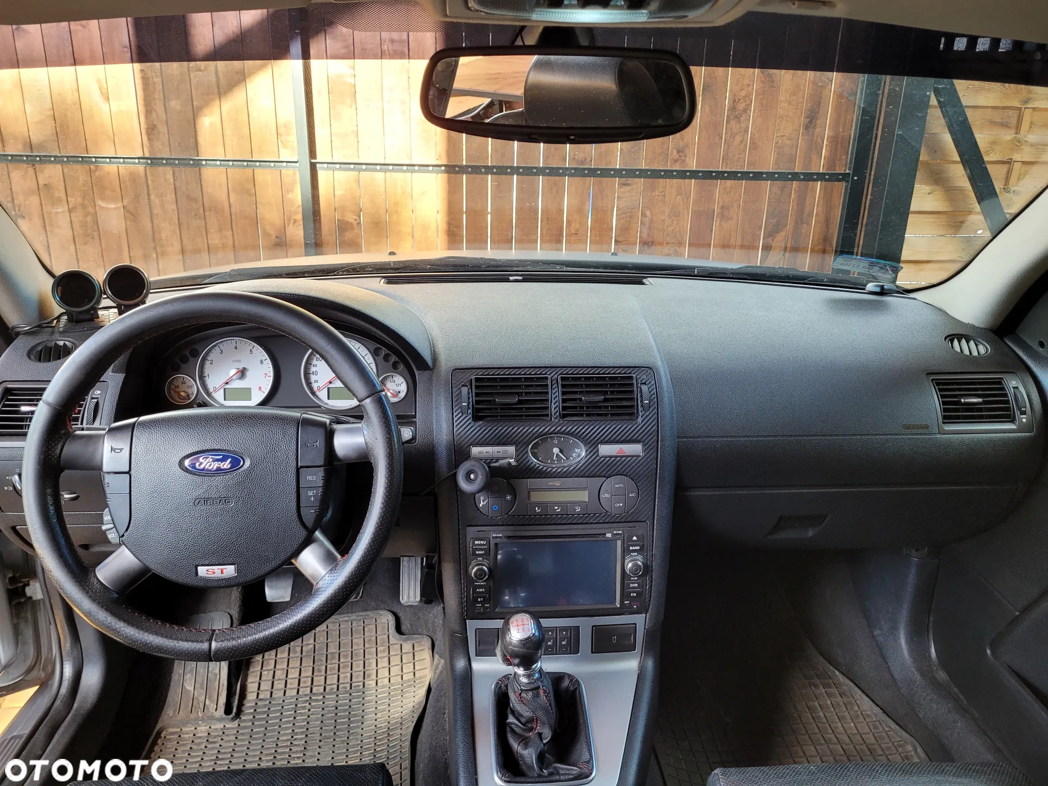 Ford Mondeo V6 ST 220 - 9