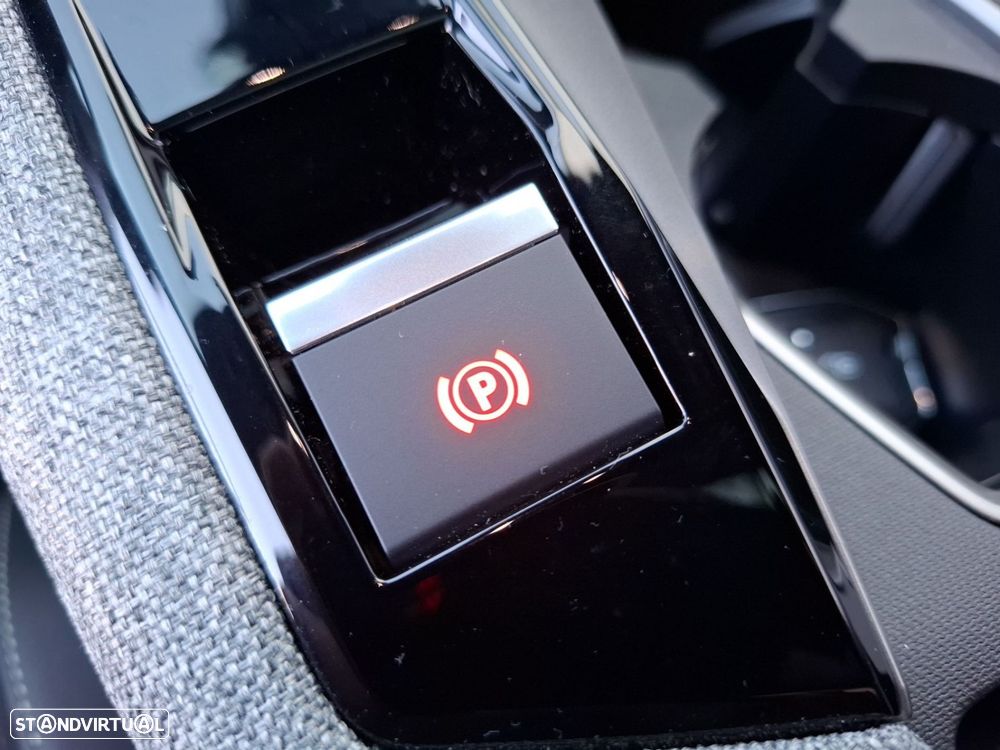 Peugeot 3008 1.2 Hybrid GT e-DCS6 - 19