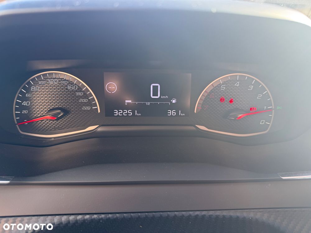 Peugeot 2008 PureTech 100 Stop&Start Active - 17