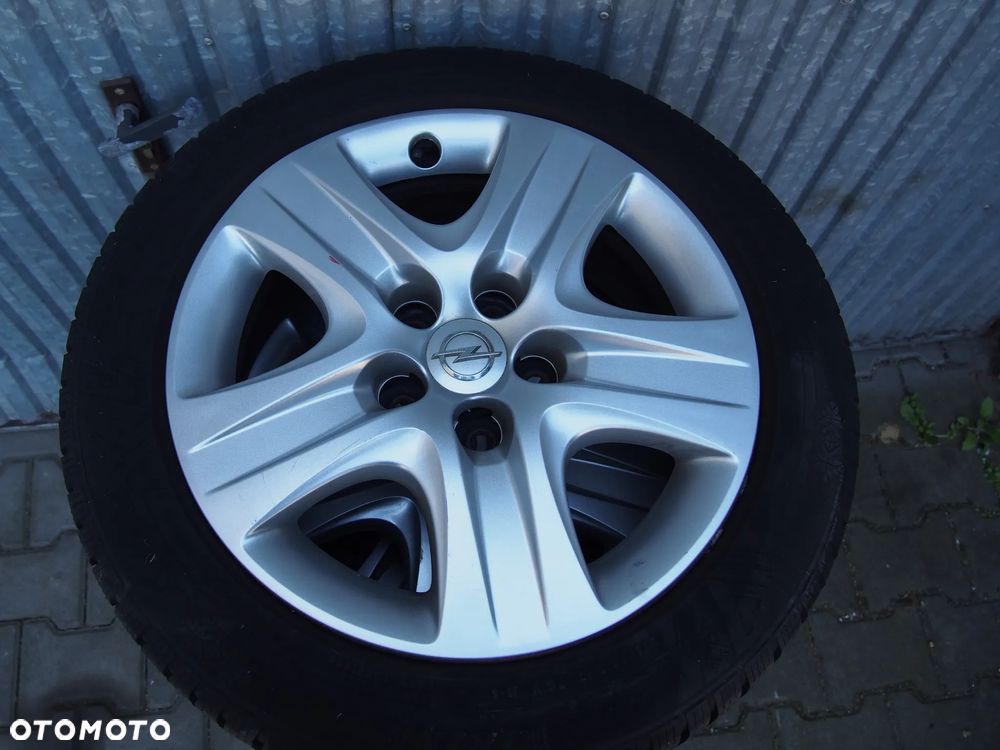 Opel Insignia 1.8 Cosmo - 26