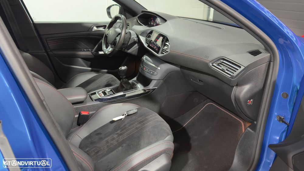 Peugeot 308 PureTech 130 GPF Stop & Start GT - 17