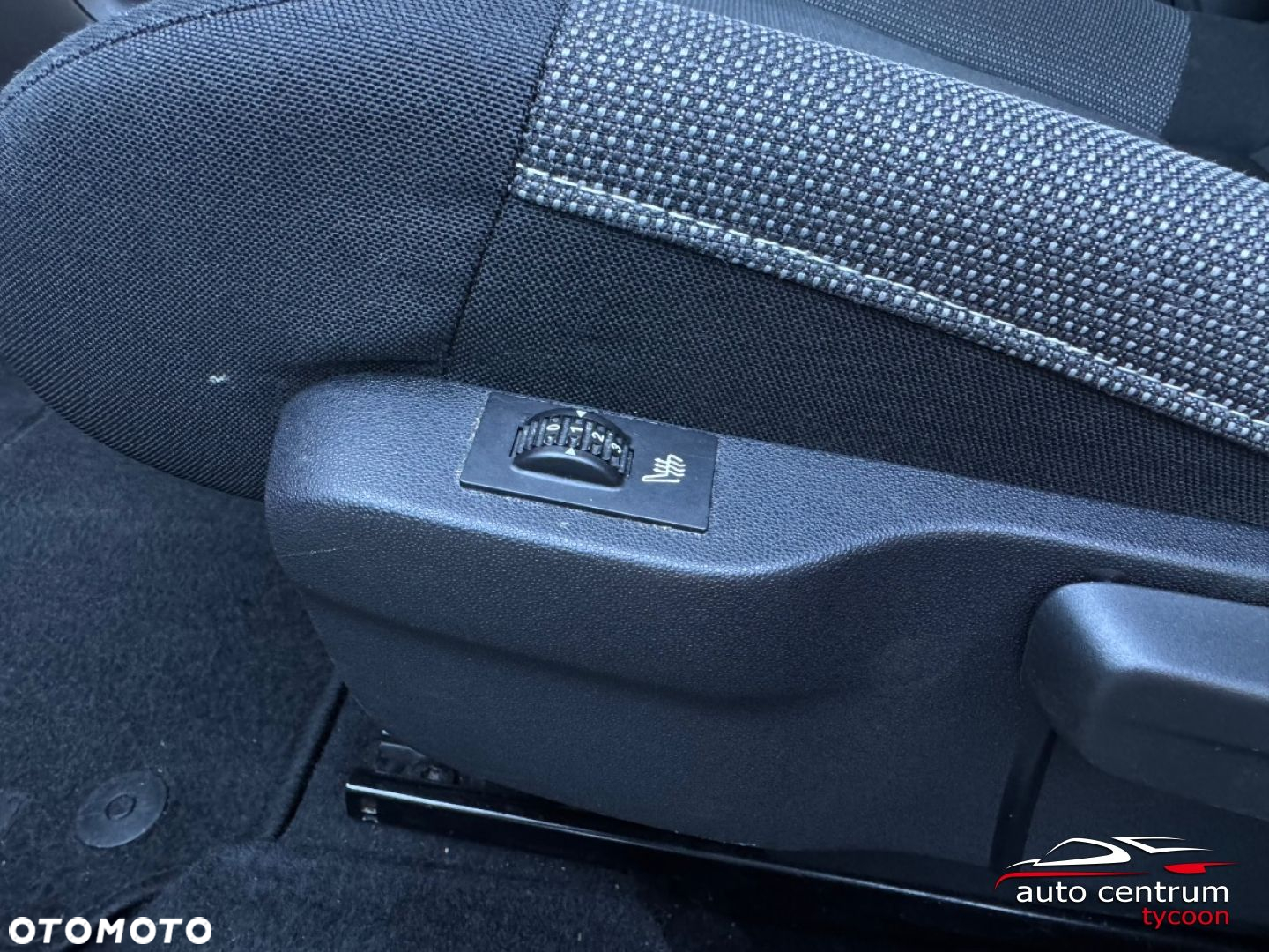 Citroën C4 Cactus Pure Tech 110 Stop&Start Shine Edition - 11