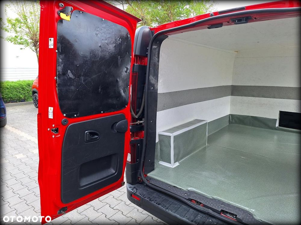 Renault trafic - 19
