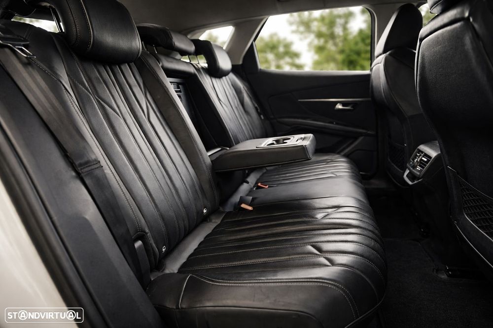 Peugeot 3008 1.6 BlueHDi GT Line EAT6 - 25