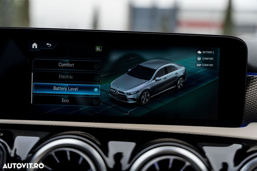 Mercedes-Benz A 250 e 8G-DCT Style - 33