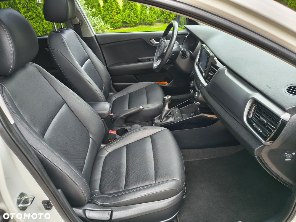 Kia Stonic 1.0 T-GDI 120 Platinum Edition - 5