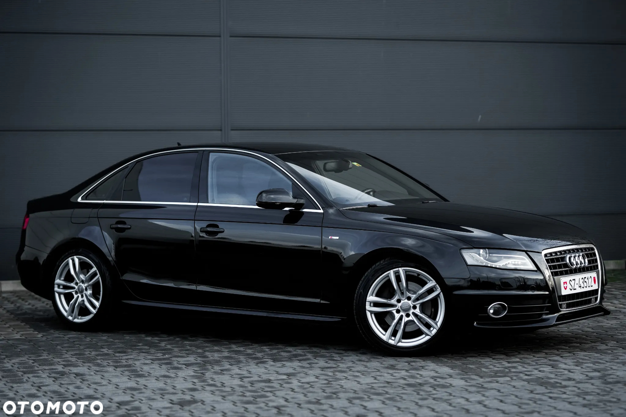 Audi A4 2.0 TFSI Quattro Line S tronic - 7