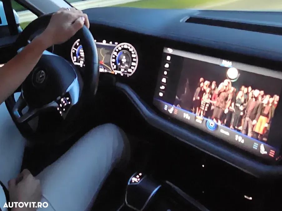 Volkswagen Touareg 3.0 V6 TDI SCR 4Motion Automatik Elegance Edition - 18