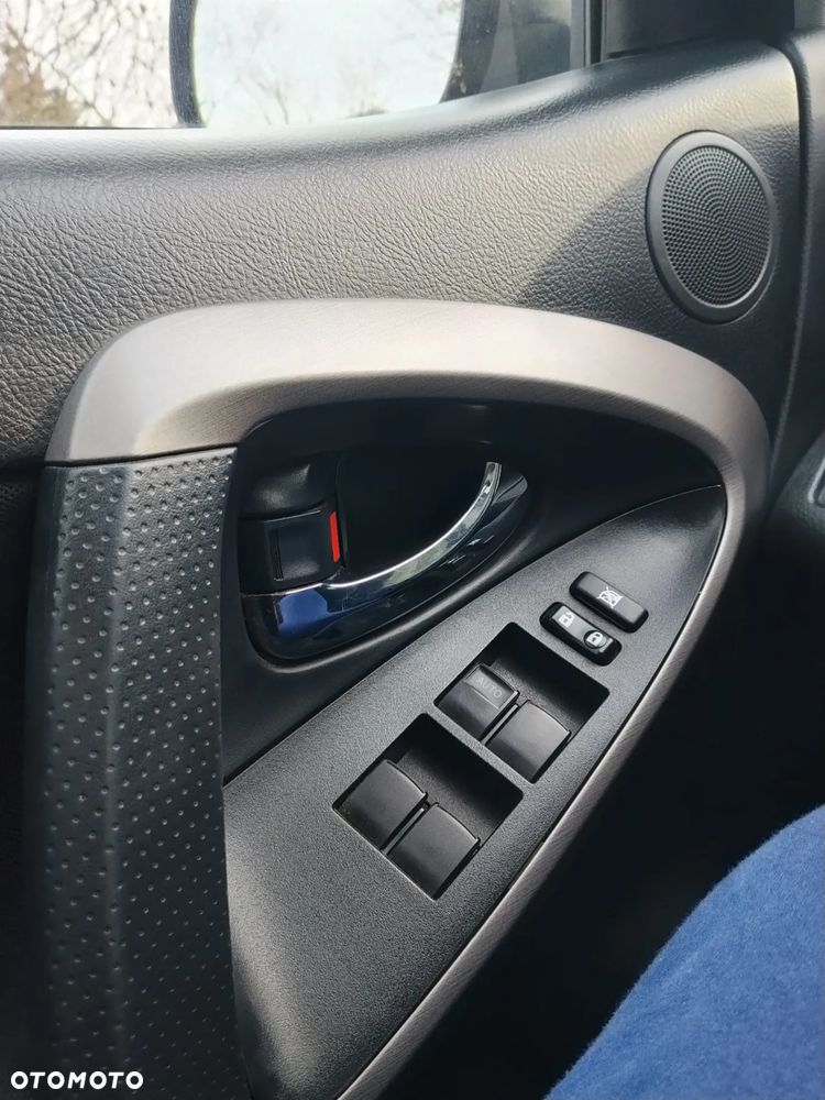 Toyota RAV4 2.0 4x4 Executive - 30