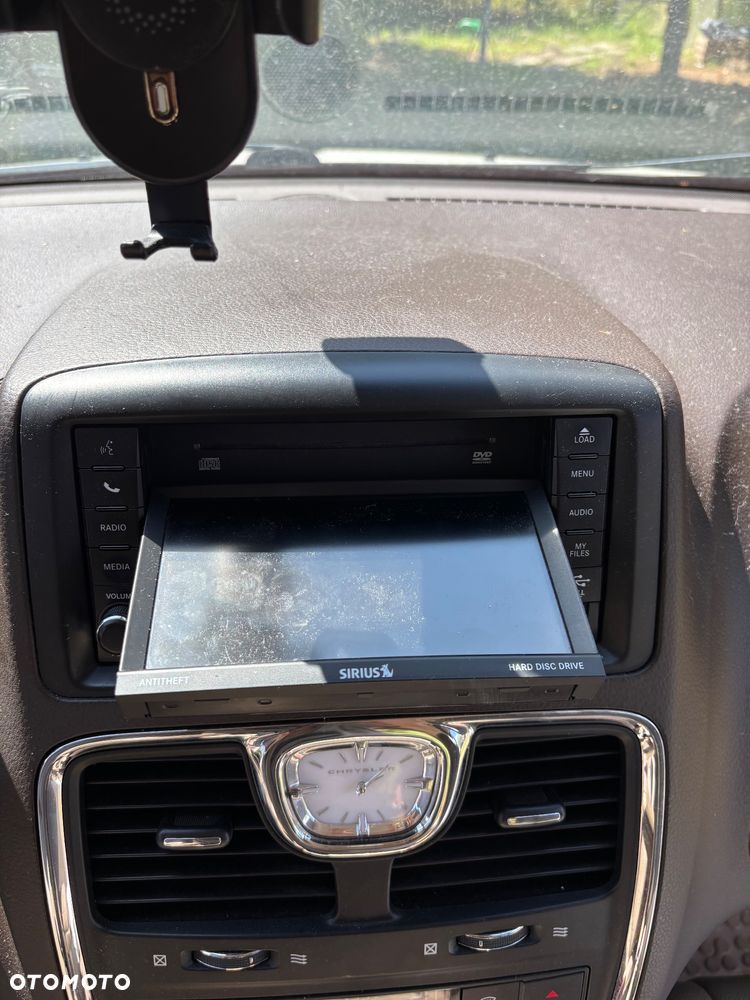 Chrysler Town & Country 3.6 Touring - 15