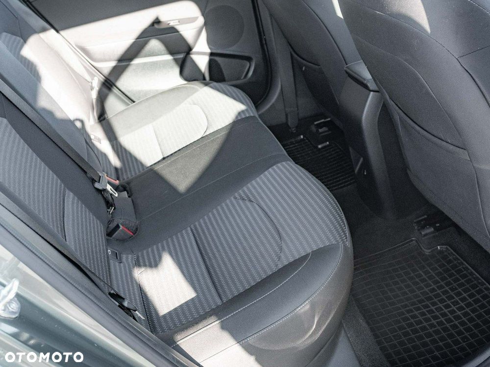 Kia Ceed 1.5 T-GDI M DCT - 28