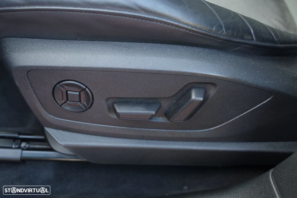 Audi e-tron 55 quattro S line - 22