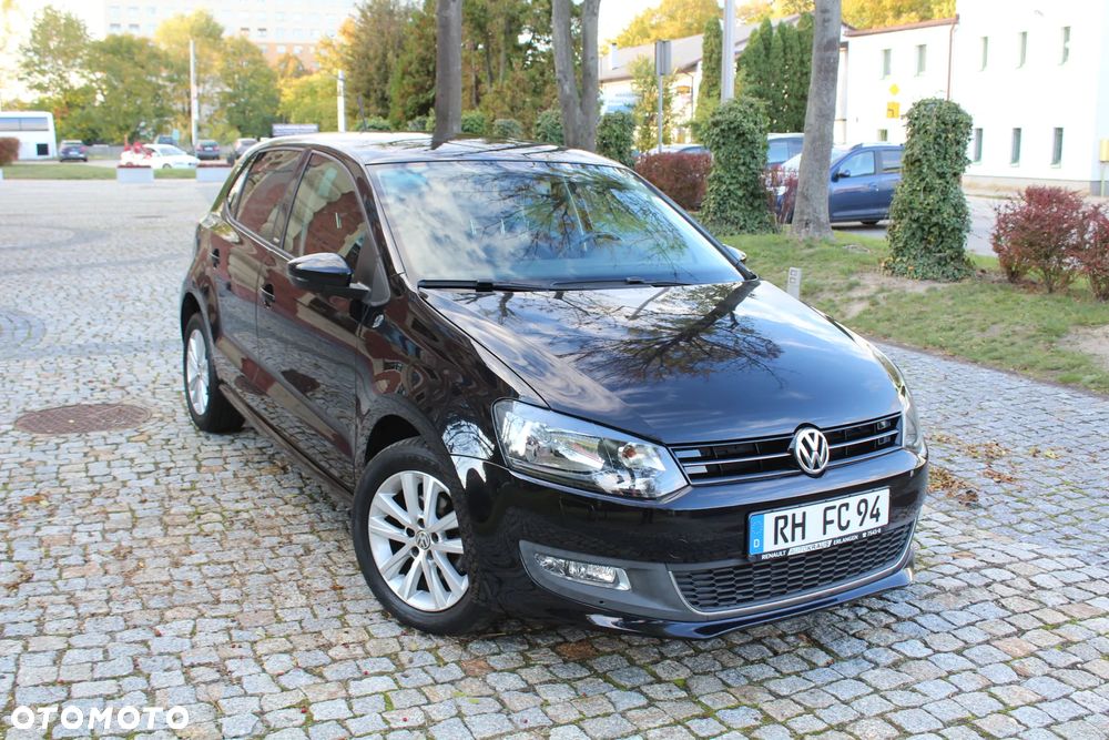 Volkswagen Polo - 2