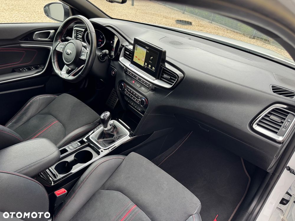 Kia ProCeed 1.6 T-GDI OPF GT - 20