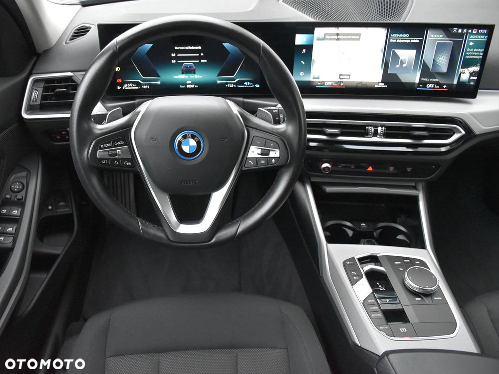 BMW Seria 3 - 29