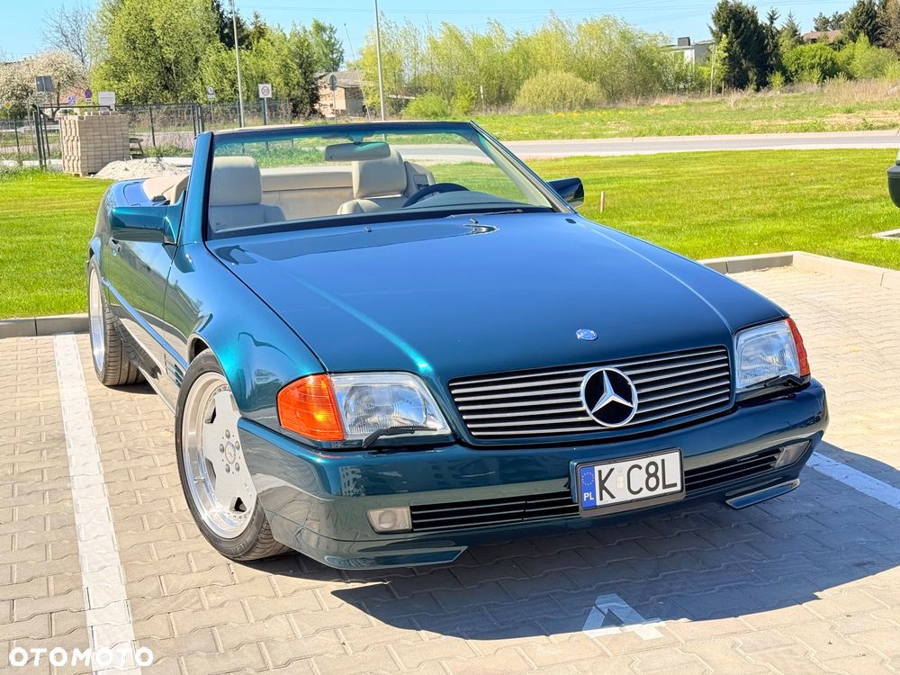 Mercedes-Benz SL - 23