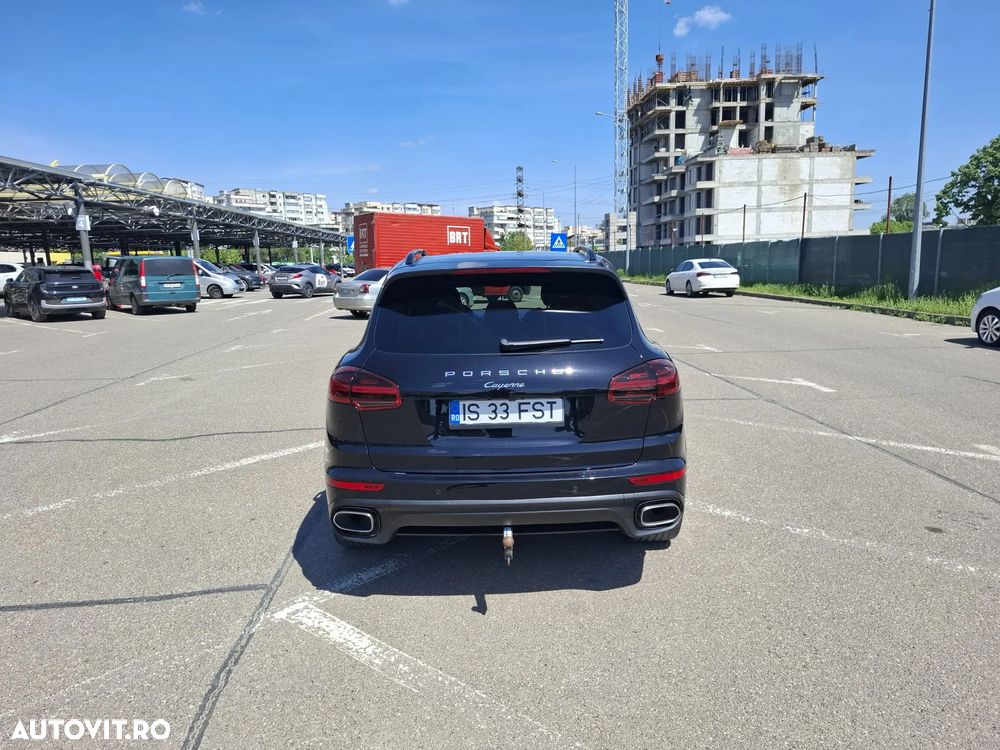 Porsche Cayenne Tiptronic S - 2