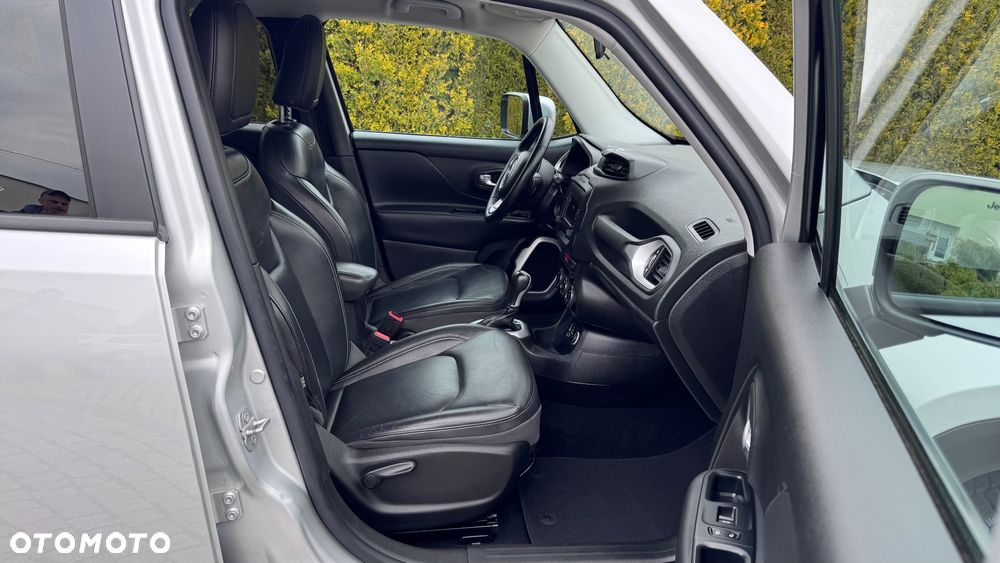 Jeep Renegade 1.4 MultiAir DSG Business Line - 23