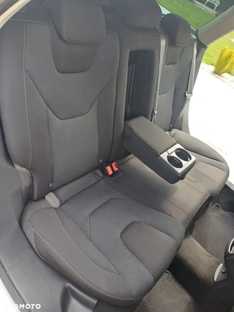 Ford Mondeo 1.5 EcoBoost Gold Edition - 25