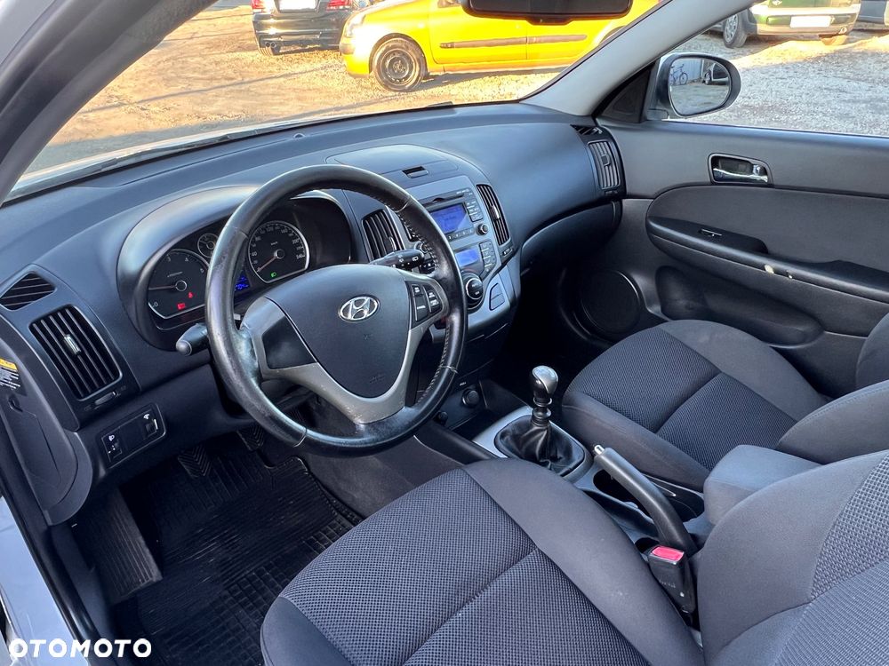 Hyundai i30 1.6 CRDi Comfort - 7
