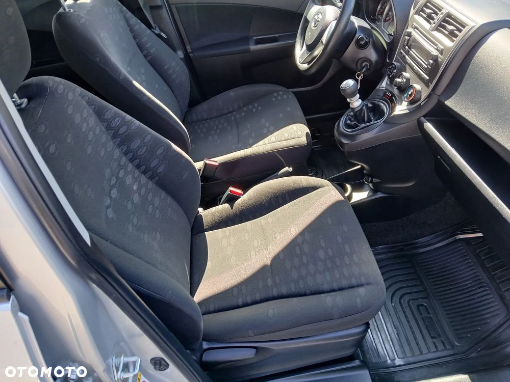 Toyota Verso S 1.33 VVT-i - 17