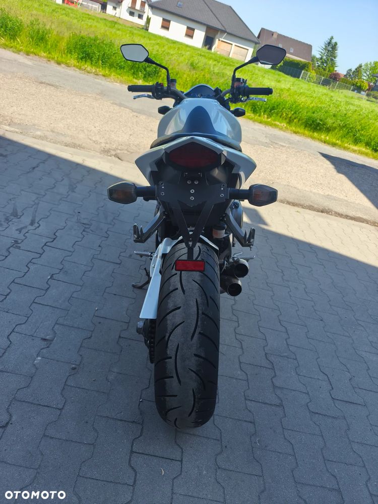 Honda CB - 15
