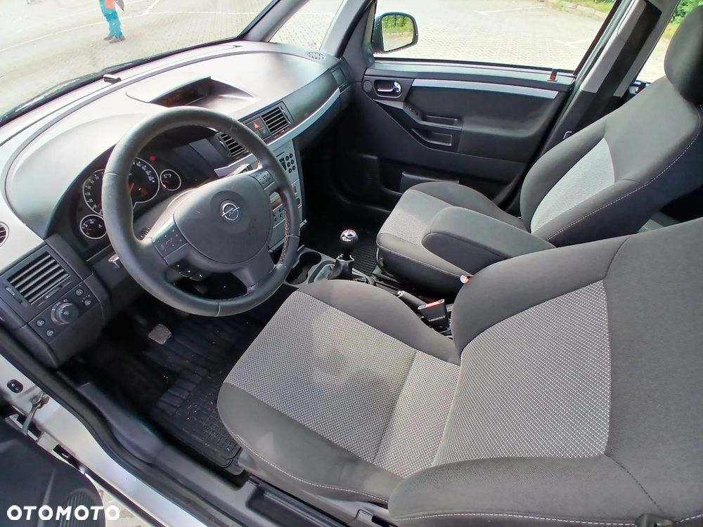 Opel Meriva 1.6 16V - 16