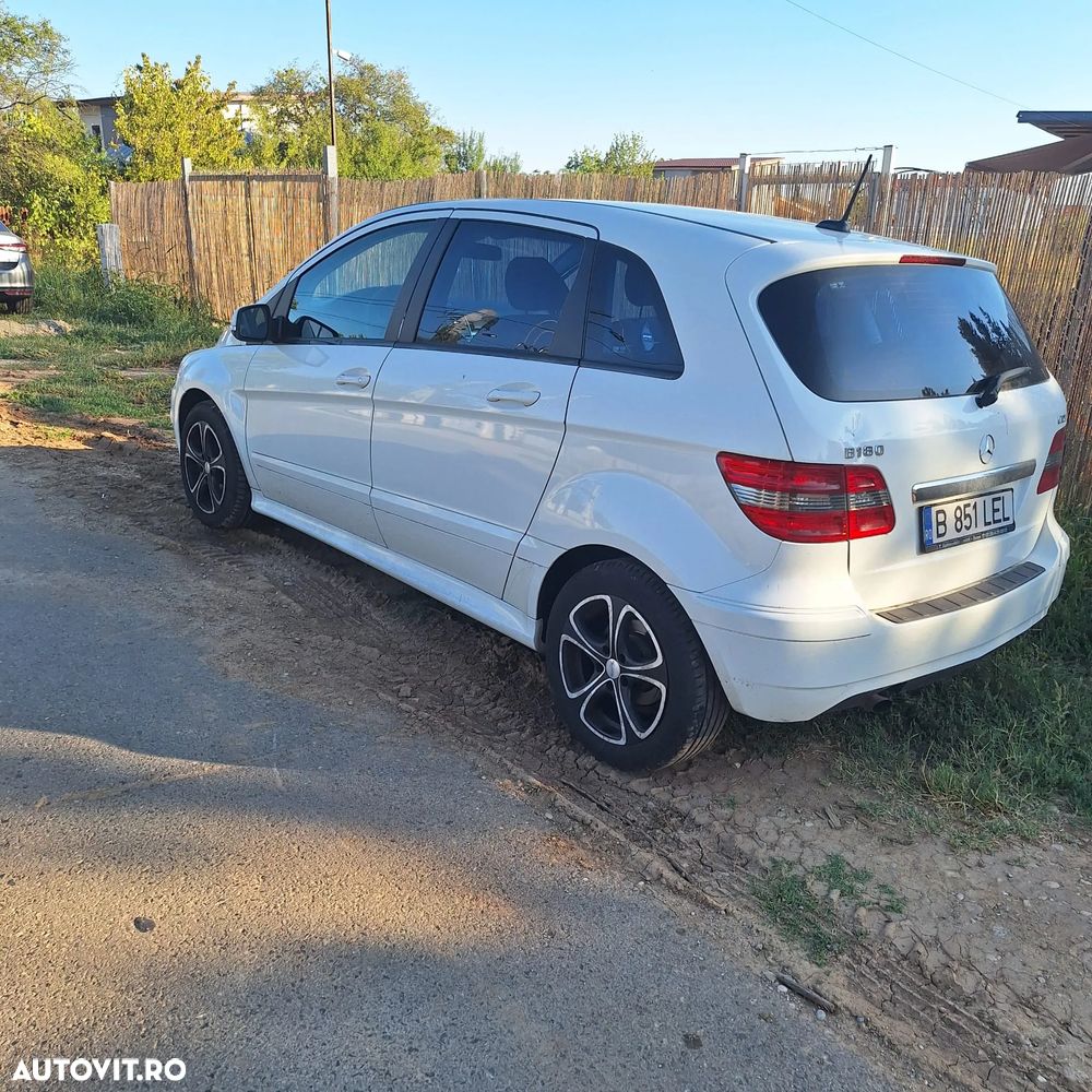 Mercedes-Benz B 180 CDI Autotronic - 10