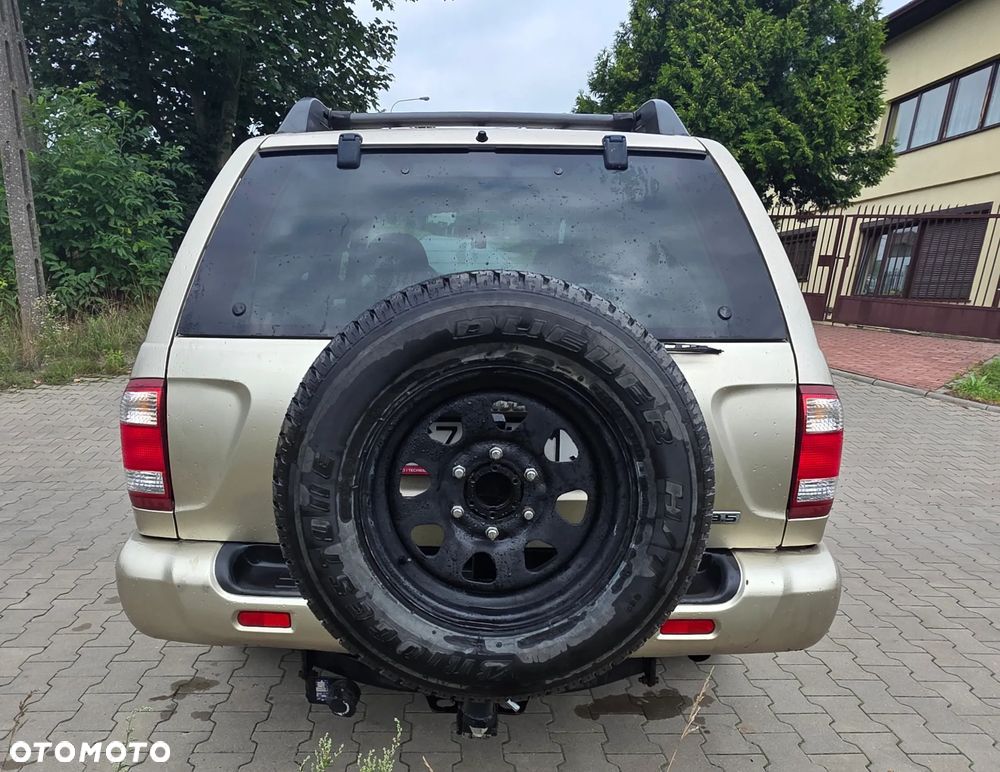 Nissan Pathfinder 3.5 V6 - 9