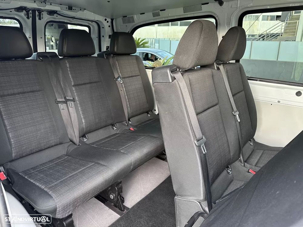 Mercedes-Benz Vito Tourer Longa Aut. PRO - 34