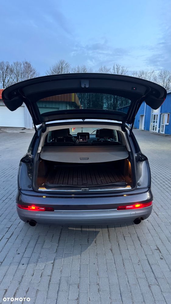 Audi Q7 3.0 TDI DPF quattro tiptronic - 13