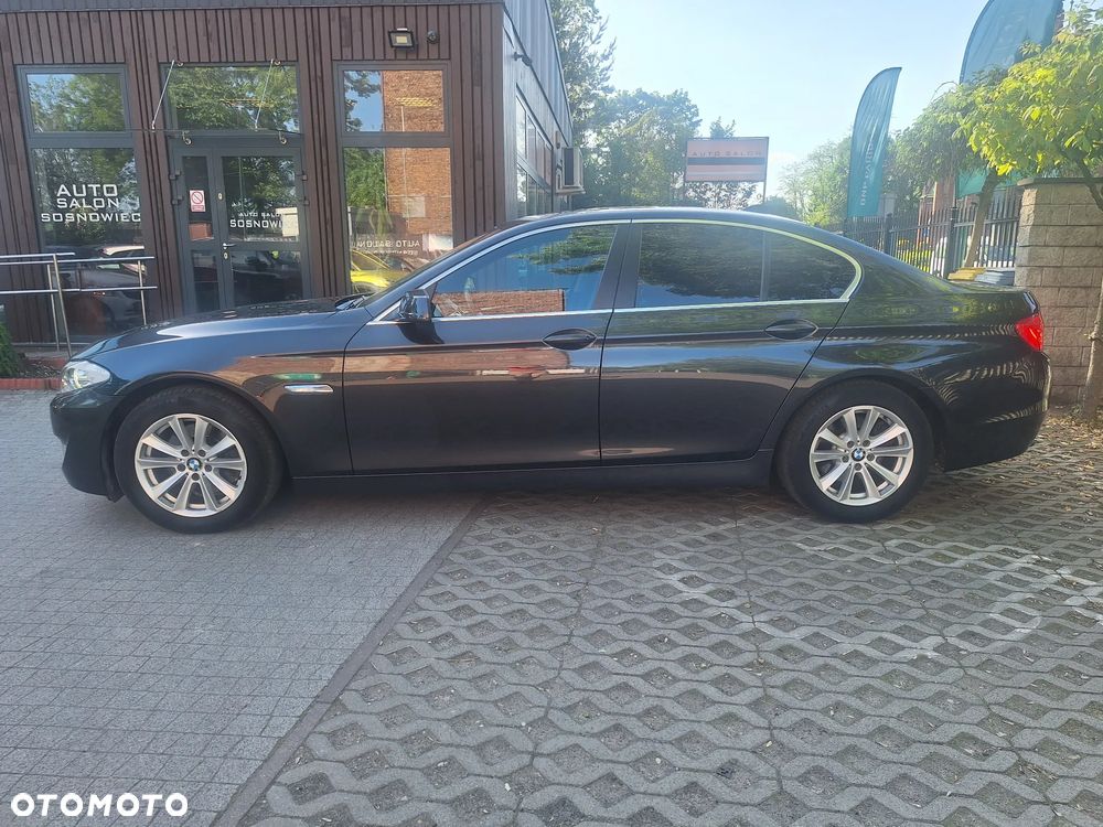 BMW Seria 5 520d Sport-Aut BluePerformance - 9