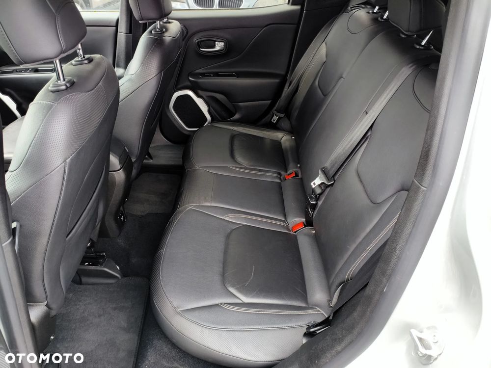 Jeep Renegade 1.4 MultiAir DSG Limited - 20