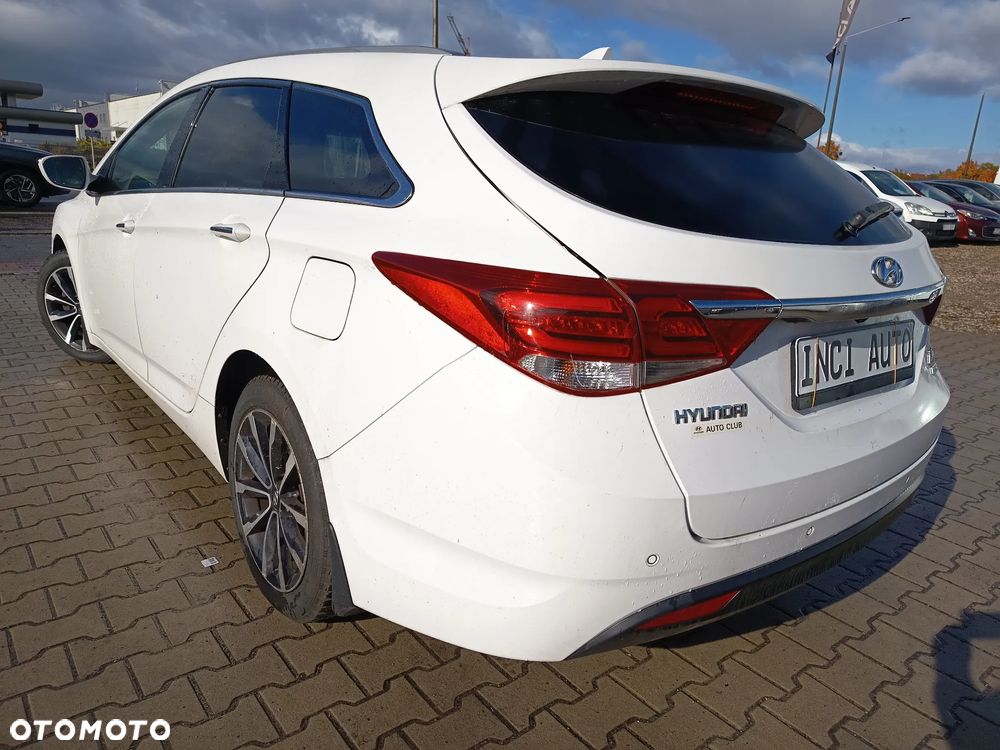 Hyundai i40 1.7 CRDi BlueDrive Premium - 9