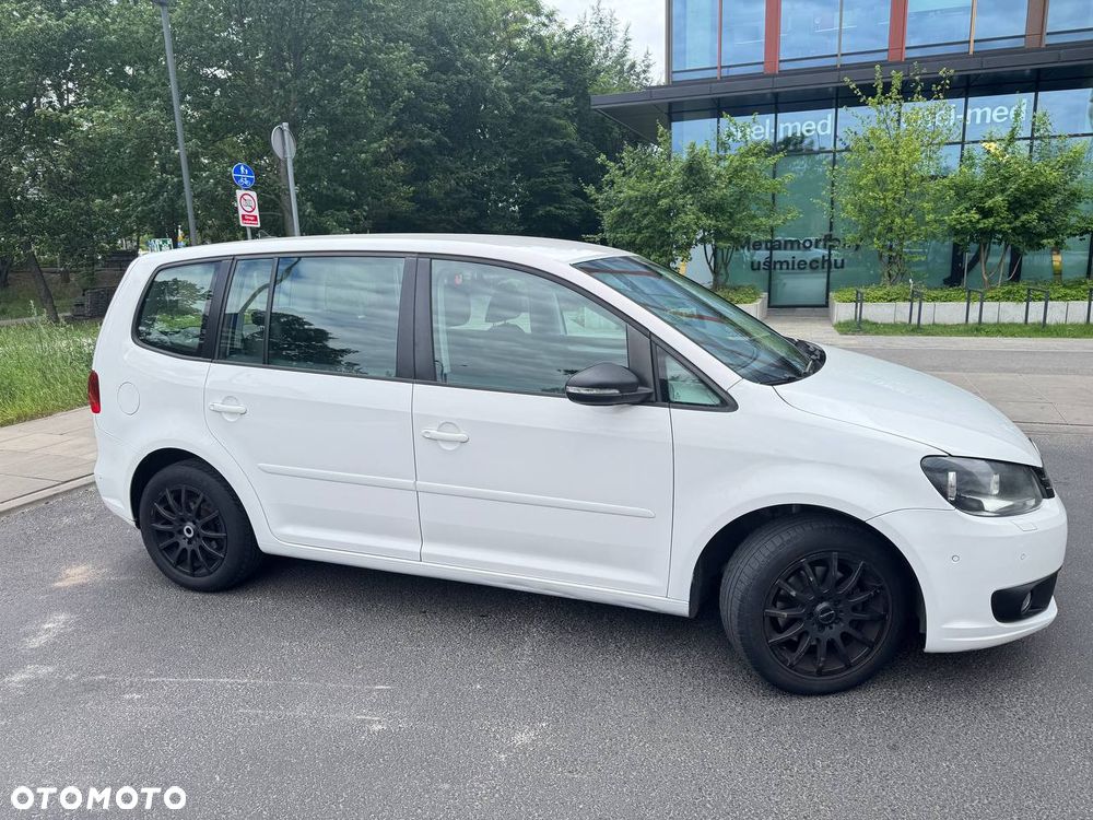 Volkswagen Touran 1.6 TDI DPF Comfortline - 2