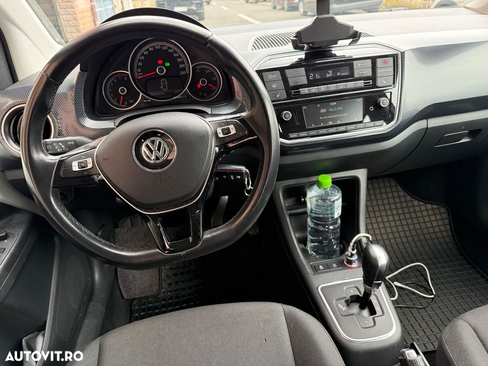 Volkswagen up! - 6