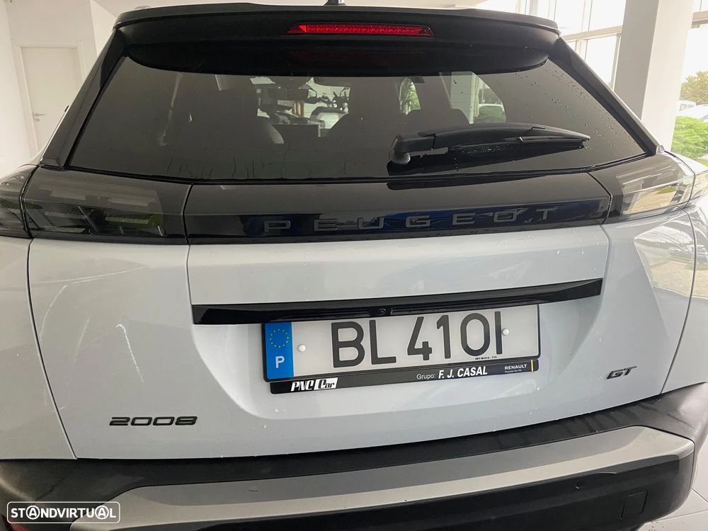 Peugeot 2008 1.2 PureTech GT Line EAT8 - 8