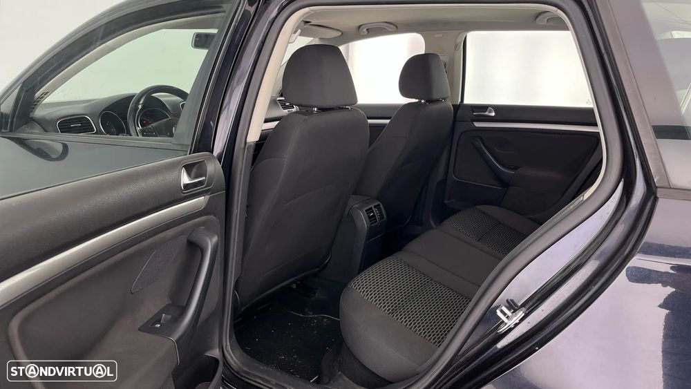 VW Golf Variant 1.6 TDi Sportline - 9