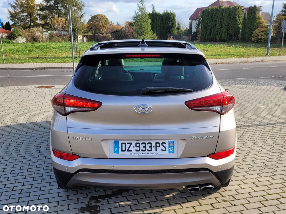 Hyundai Tucson 2.0 CRDI 2WD Style - 7