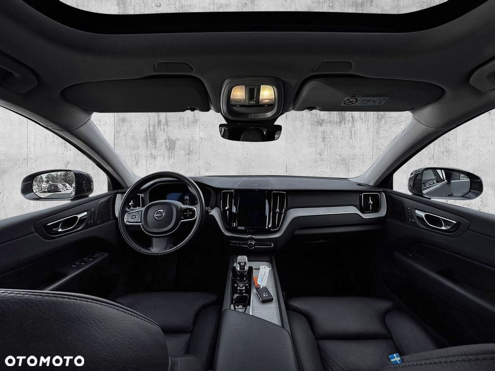 Volvo XC 60 T6 AWD Core - 20